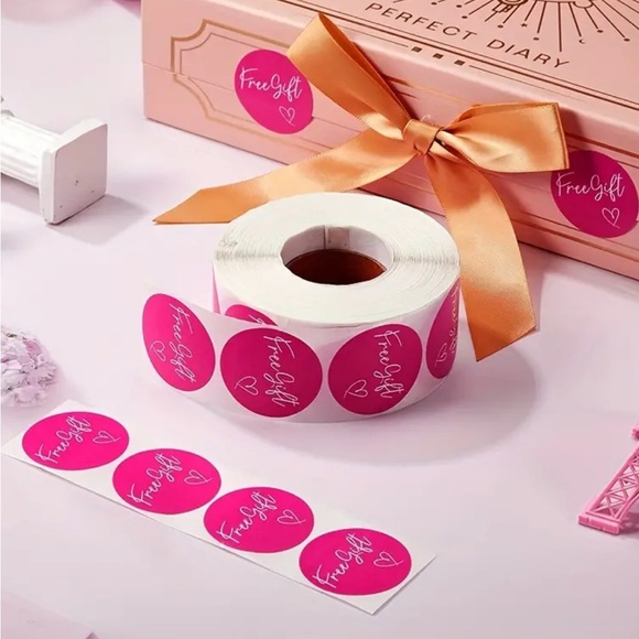 1roll Circular Free Gift Self Adhesive Stickers NWT - Picture 3 of 3